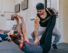 田径赛场焦点！葡萄牙队对阵美国队，体能极限考验，赛场硬仗一触即发